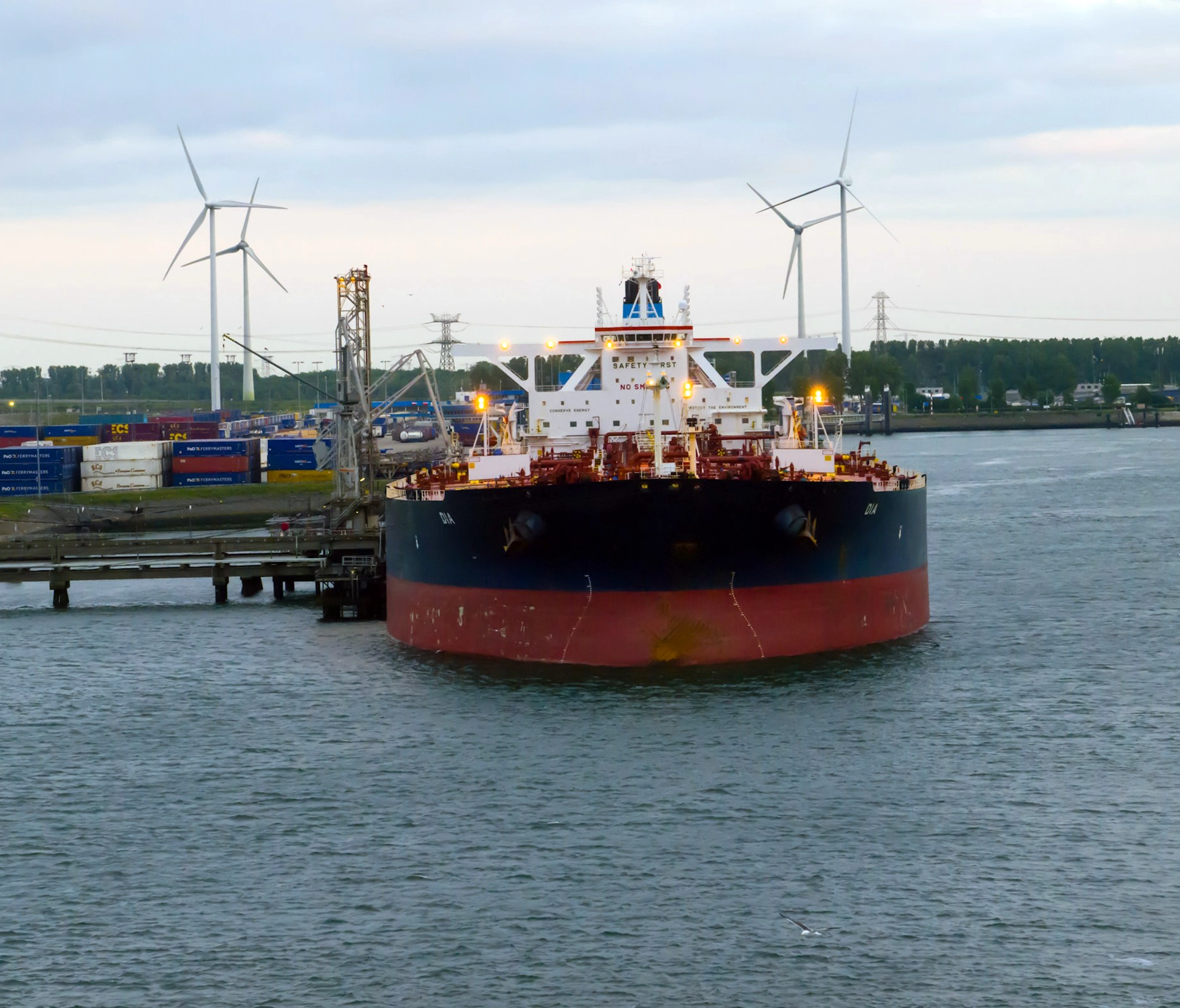 tanker export vessel